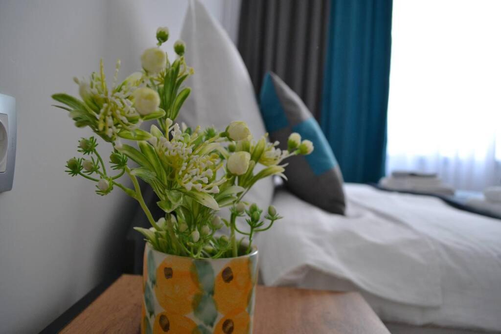 Modern City Center 2 Bedroom Apartment صوفيا المظهر الخارجي الصورة