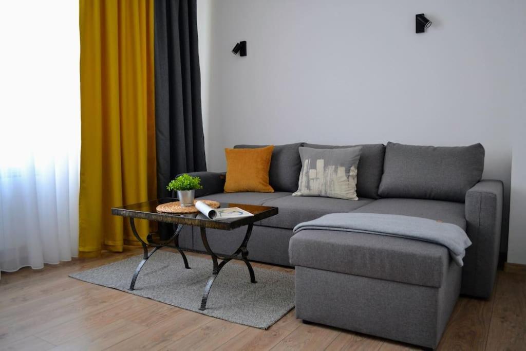 Modern City Center 2 Bedroom Apartment صوفيا المظهر الخارجي الصورة